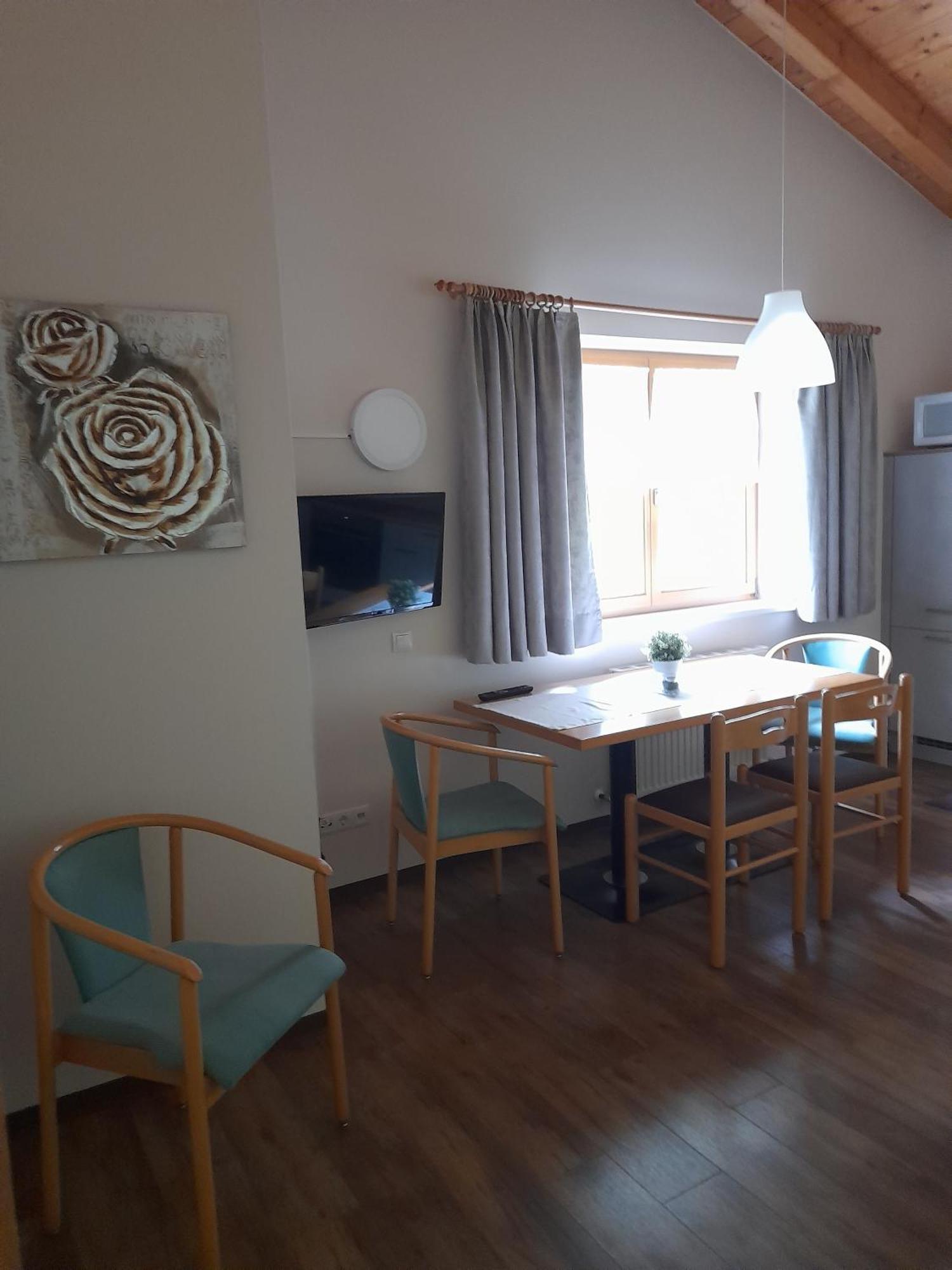 Apart Studio Bergdiamant Piosmes Екстериор снимка